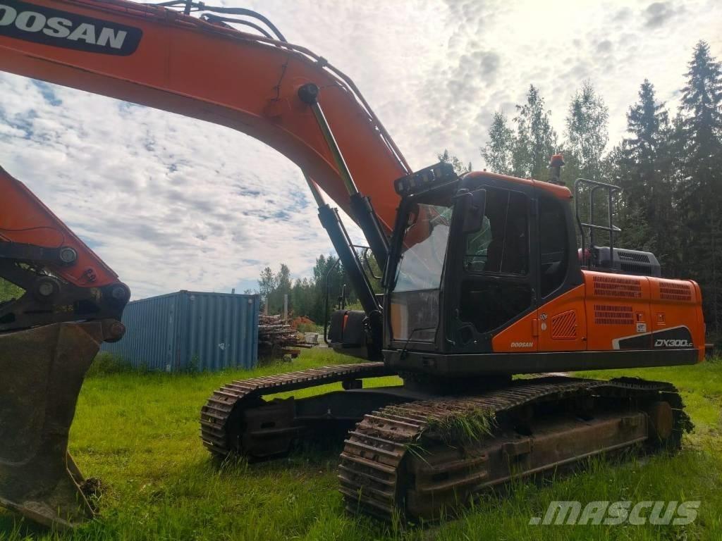 Doosan DX 300 LC 대형 굴삭기 29톤 이상