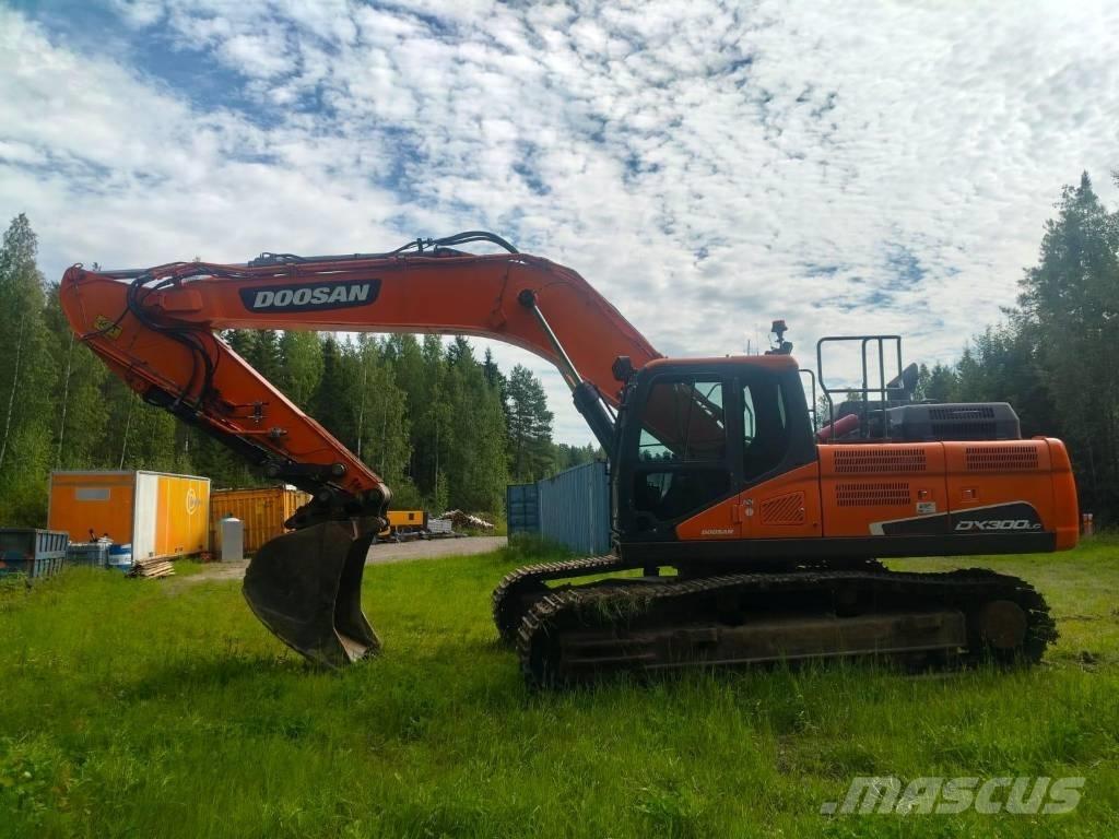Doosan DX 300 LC 대형 굴삭기 29톤 이상