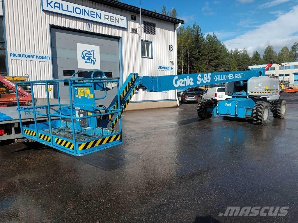 Genie S 85 관절형 전동이동 리프트