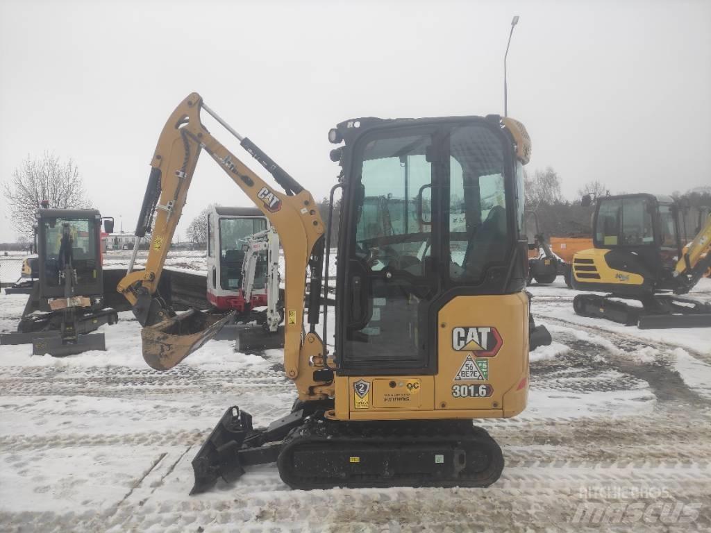 CAT 301.6 소형 굴삭기 7톤 미만