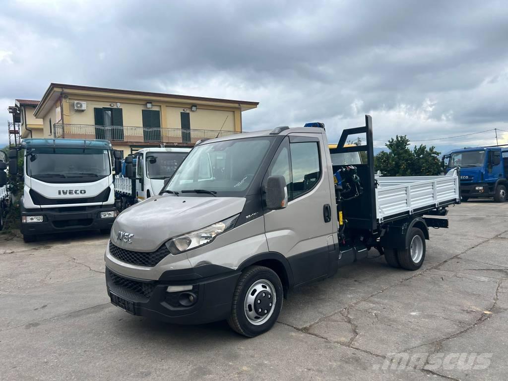 Iveco Daily 35-130 크레인 트럭