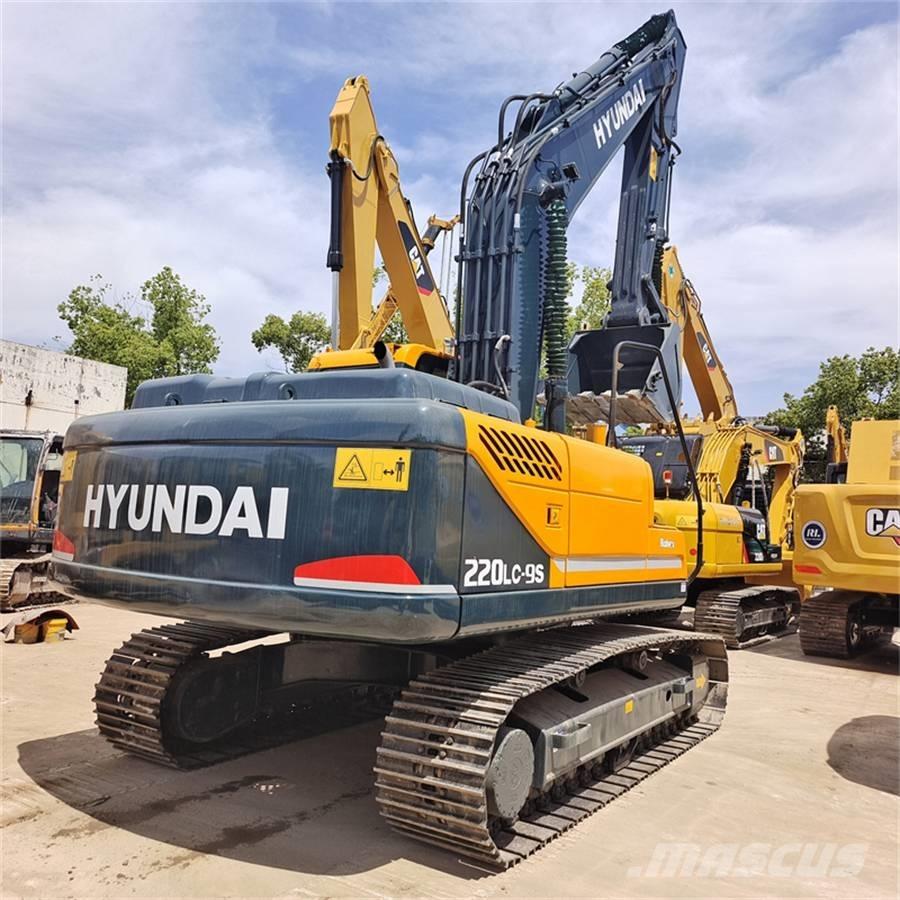 Hyundai 220 LC-9S 대형 굴삭기 29톤 이상