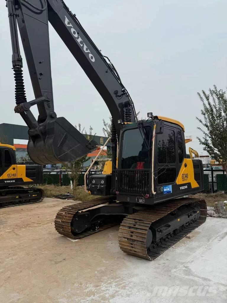 Volvo EC 140 대형 굴삭기 29톤 이상