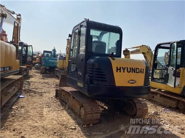 Hyundai 60 대형 굴삭기 29톤 이상