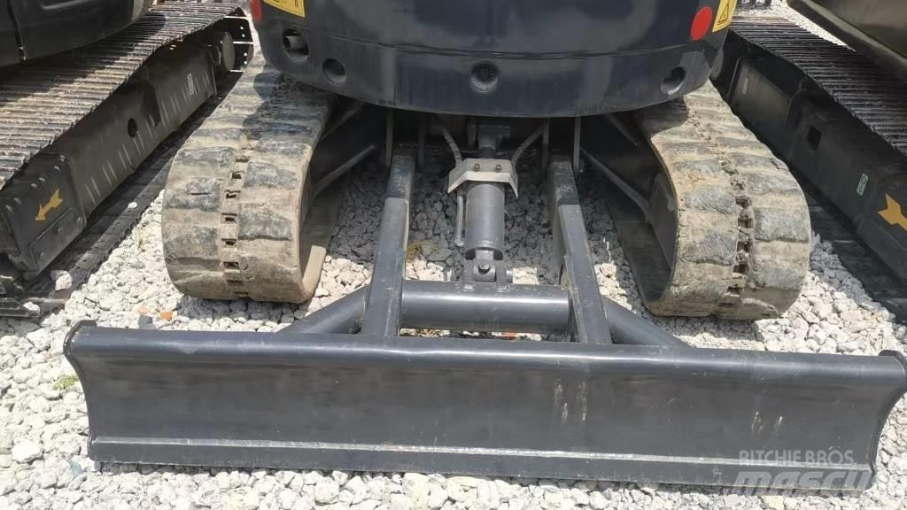 Kubota KX155 대형 굴삭기 29톤 이상