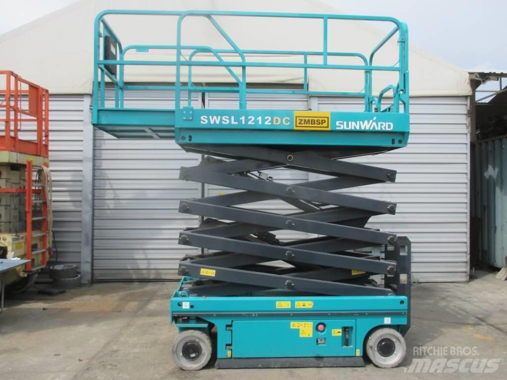 Sunward SWSL 1212 DC 가위형 리프트