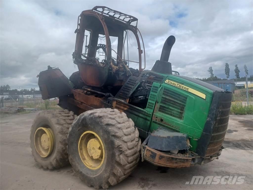 John Deere 1910G 원목 포워더