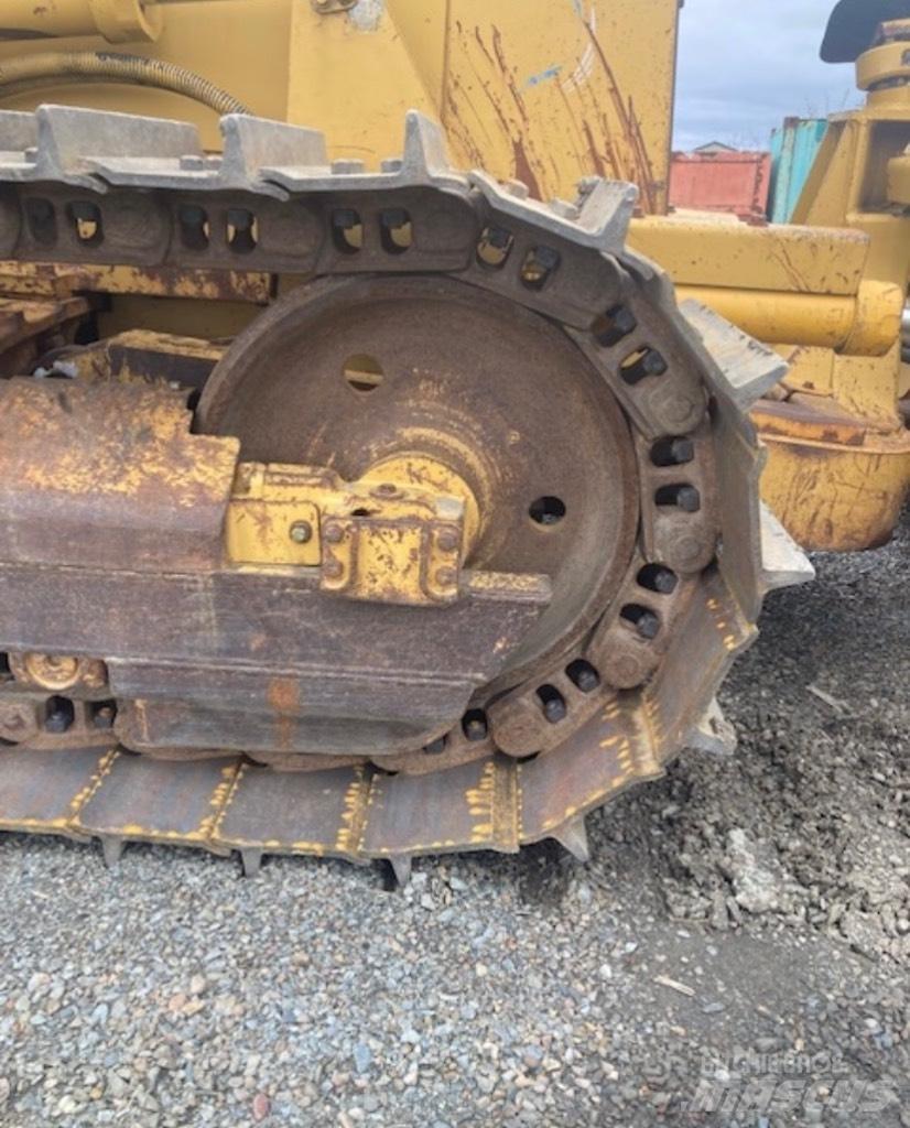 CAT D 5 C 크롤러 도저