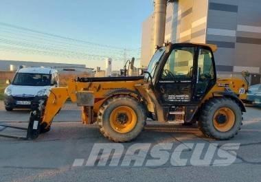 JCB 540-140 텔러 핸들러