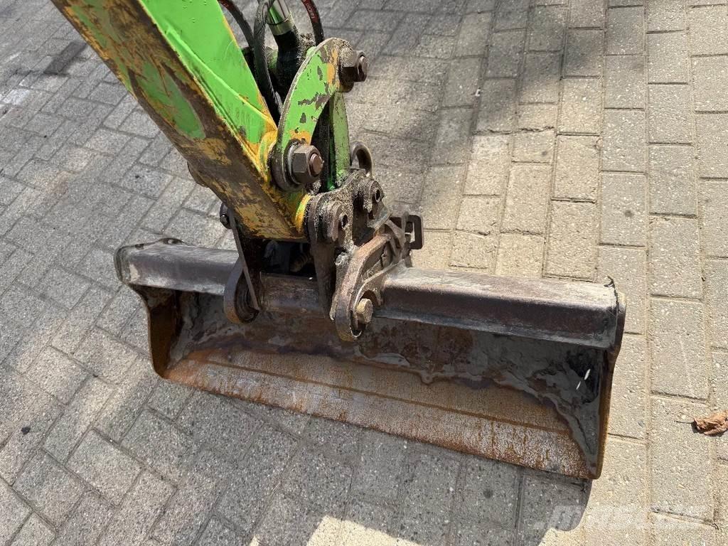 CAT 301.7D 소형 굴삭기 7톤 미만