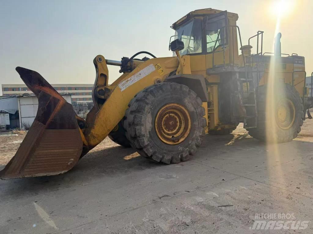 Komatsu WA 600-3  휠로우더