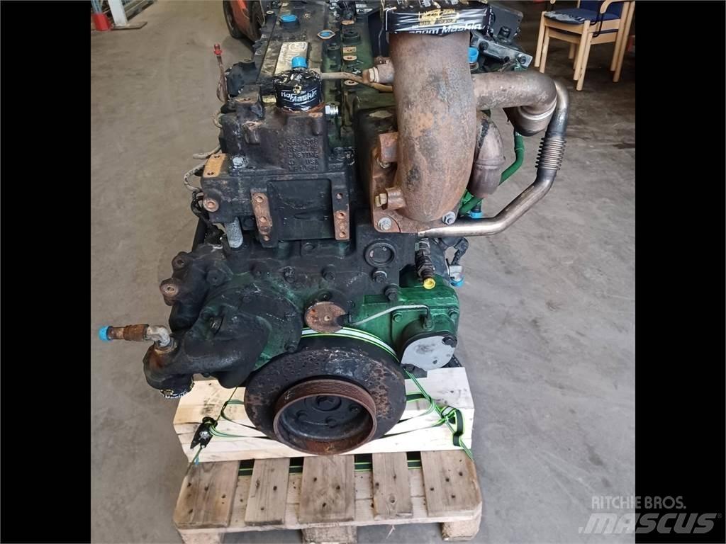 John Deere 6090 엔진