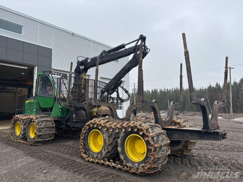 John Deere 1210 E 원목 포워더