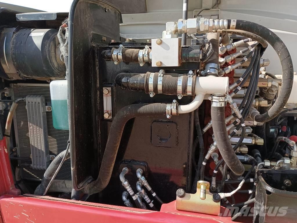 Takeuchi TB 260 소형 굴삭기 7톤 미만