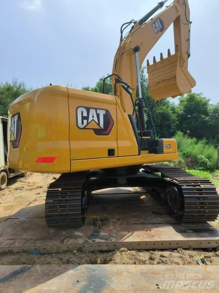 CAT 323 GC 대형 굴삭기 29톤 이상