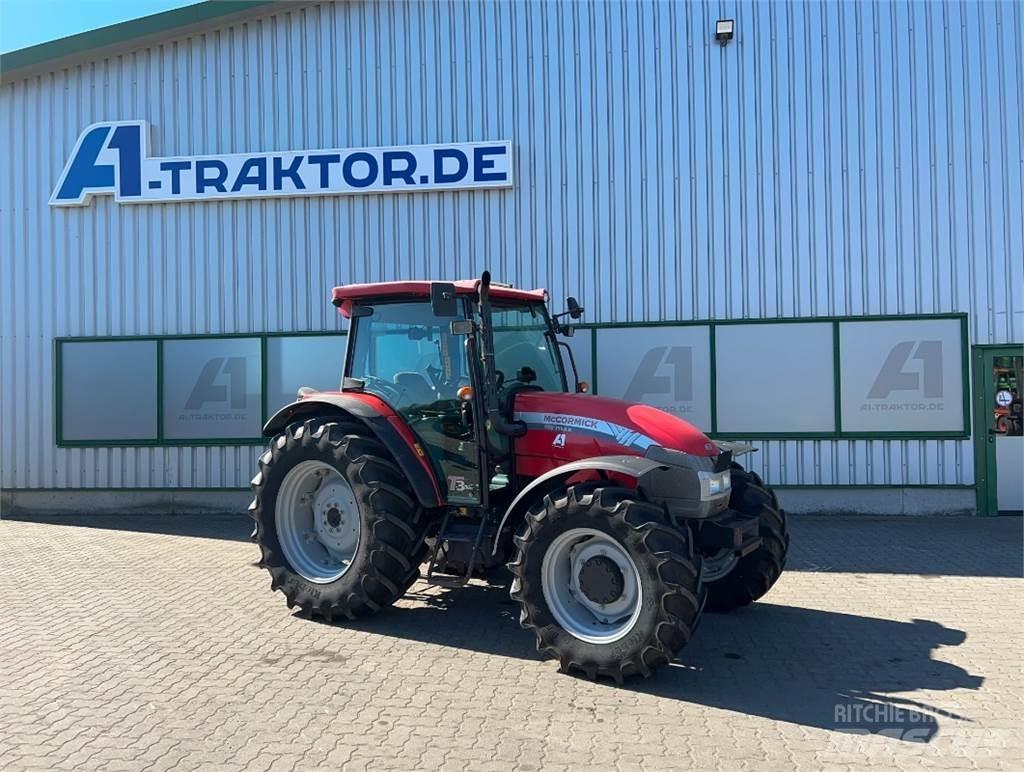 McCormick T 90 트랙터