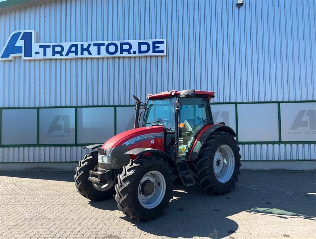 McCormick T 90 트랙터