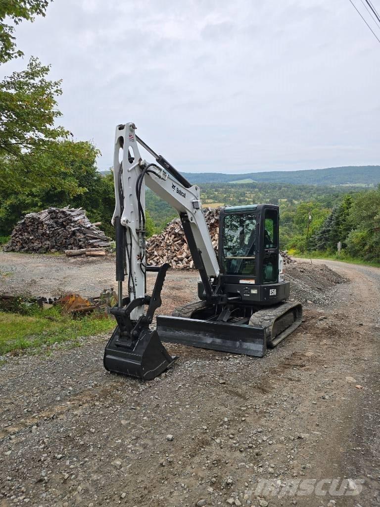 Bobcat E 50 소형 굴삭기 7톤 미만
