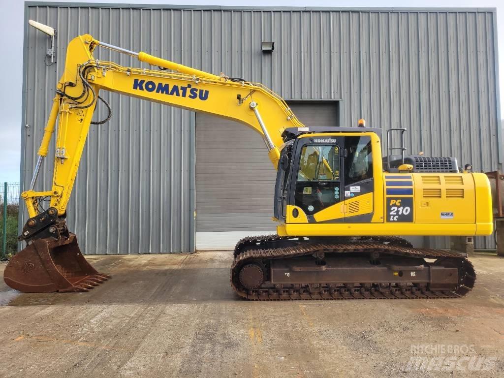 Komatsu PC 210 LC-11 대형 굴삭기 29톤 이상