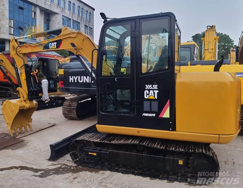 CAT 305.5 E 소형 굴삭기 7톤 미만