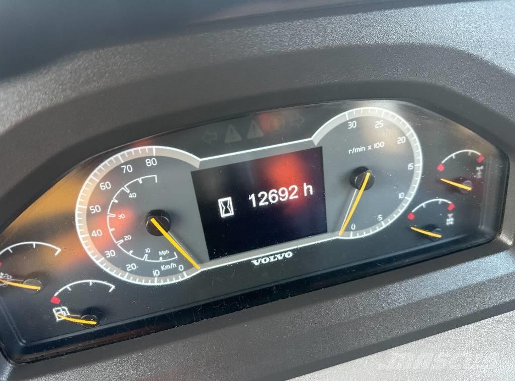 Volvo A 45 G 연결식 홀러