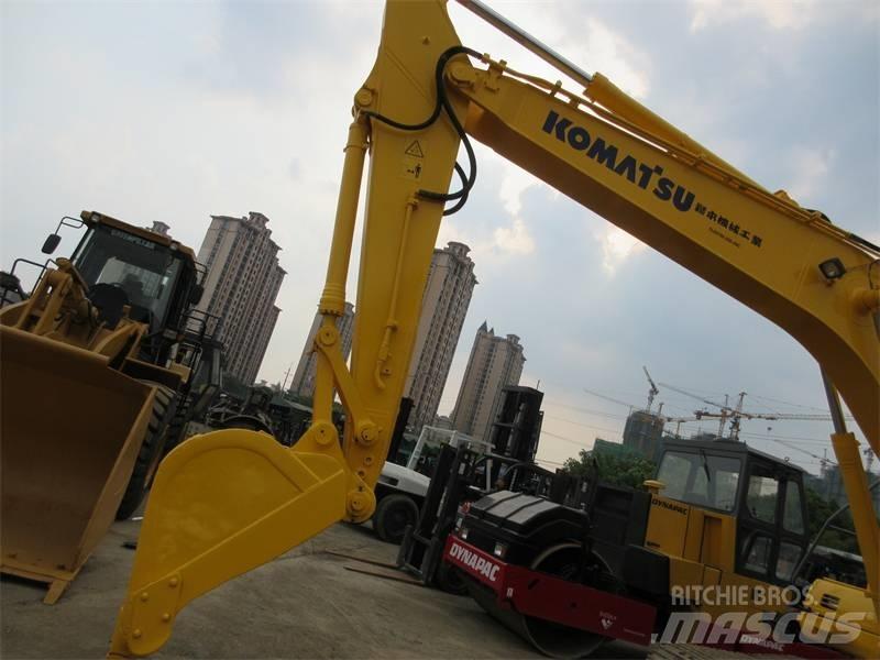 Komatsu PC 200-7 대형 굴삭기 29톤 이상
