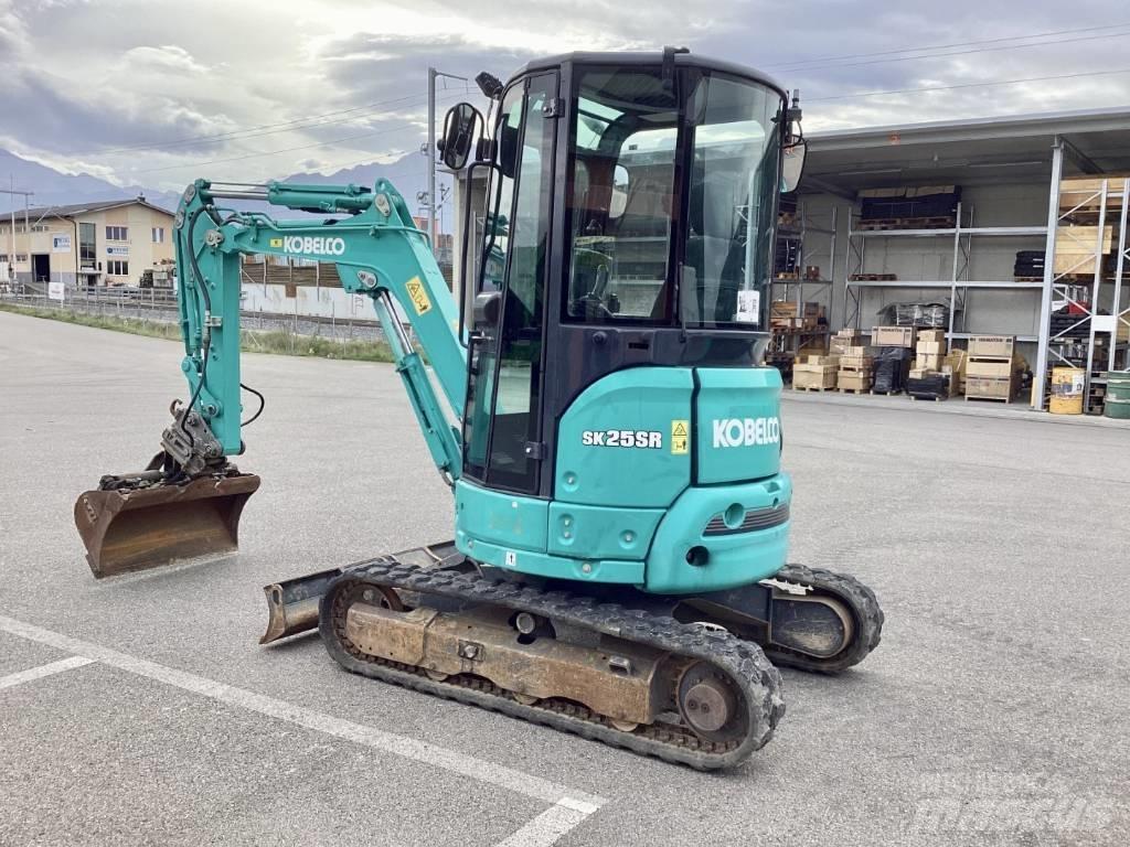 Kobelco SK25SR-6 소형 굴삭기 7톤 미만