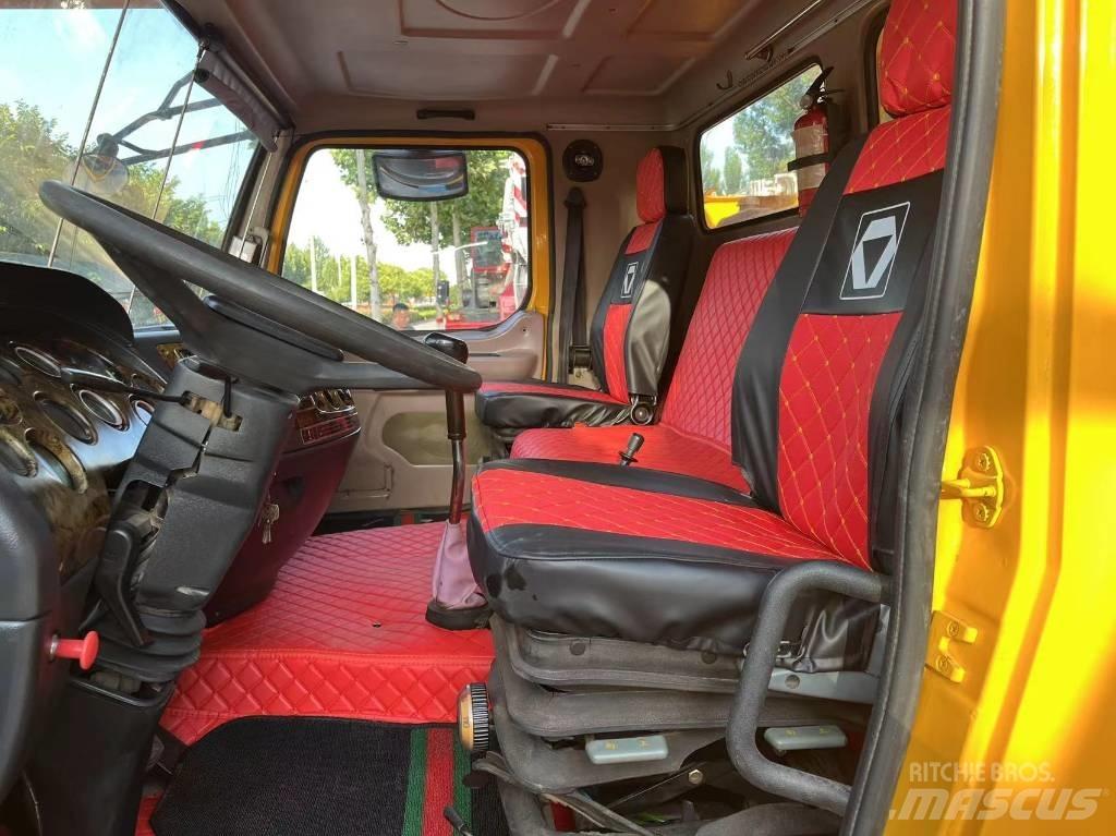 XCMG QY70KA A/T 크레인