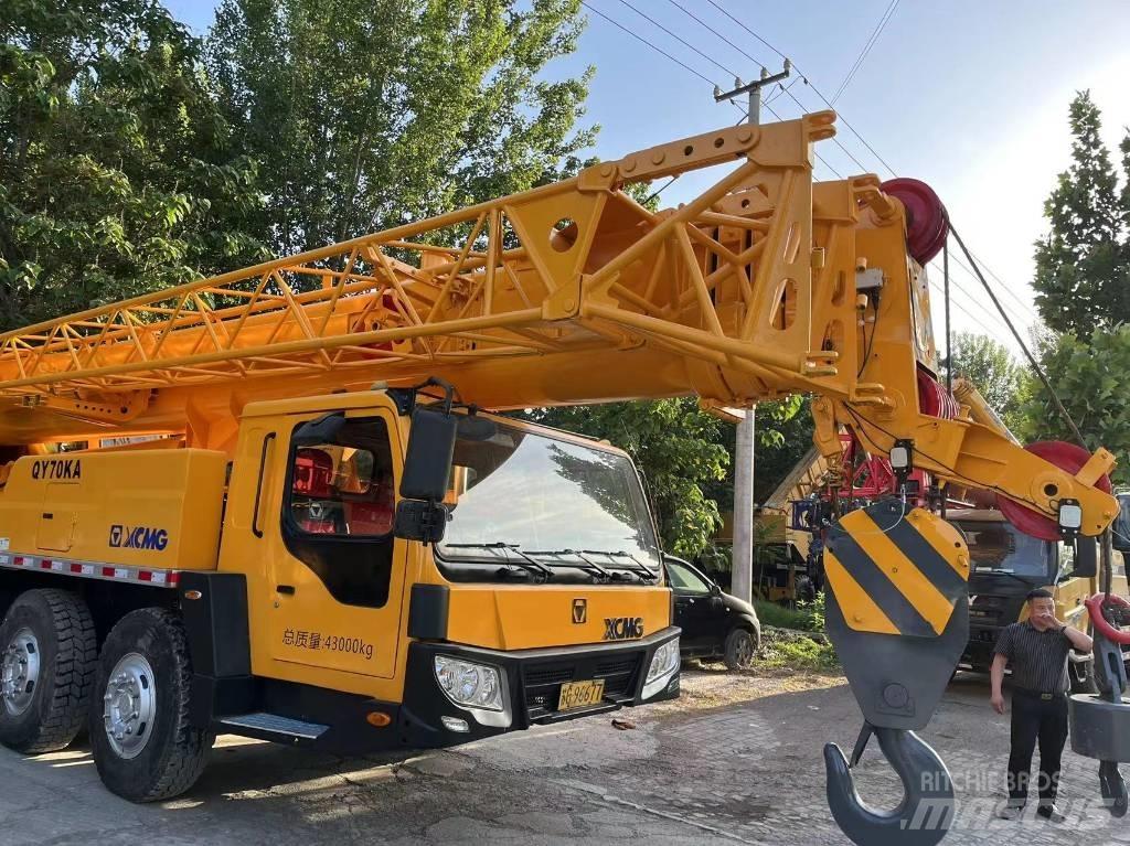 XCMG QY70KA A/T 크레인