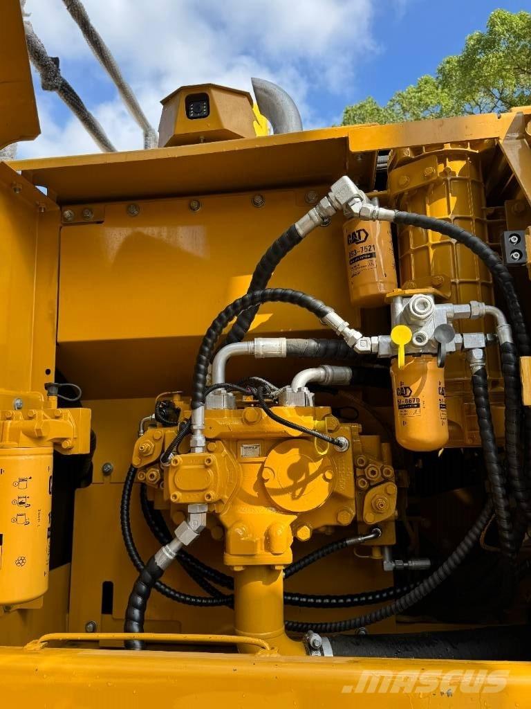 CAT 320D 중형굴삭기 7톤-28톤