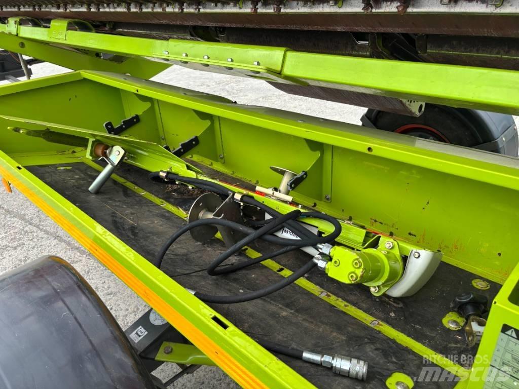 CLAAS Lexion 750 TT 콤바인 수확기