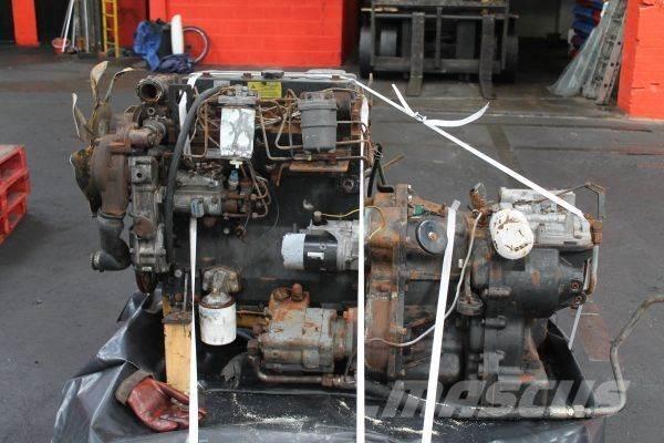 Perkins 1004T 엔진