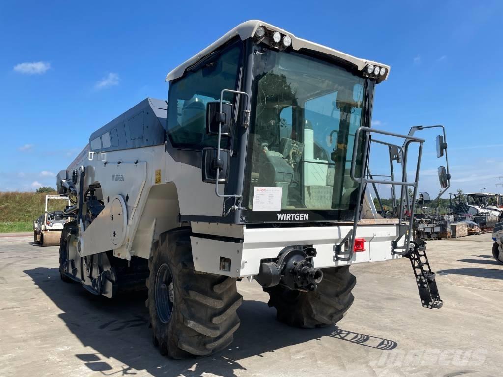 Wirtgen WR 240i 아스팔트 리사이클러