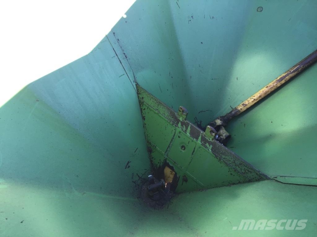 Amazone ZA-E1002 미네랄 살포기