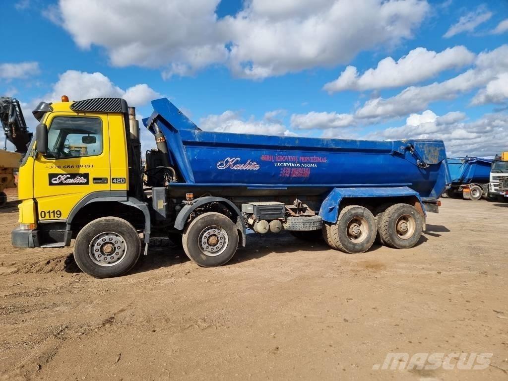 Volvo FM 420 스킵 로더 트럭