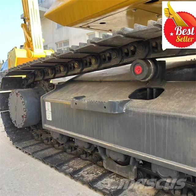 Komatsu PC 210 대형 굴삭기 29톤 이상