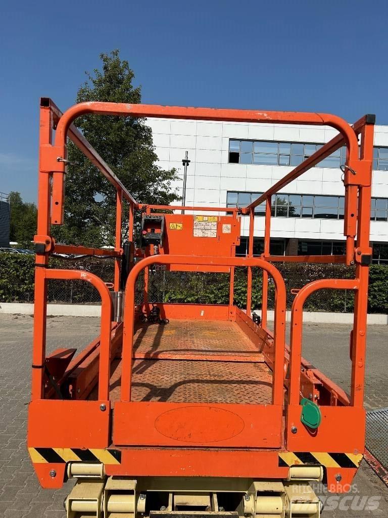 JLG 3246 ES 가위형 리프트