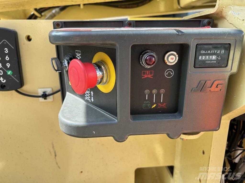 JLG 3246 ES 가위형 리프트