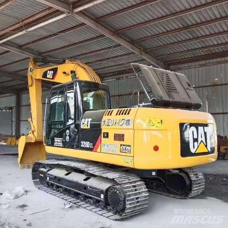 CAT 320 D 대형 굴삭기 29톤 이상