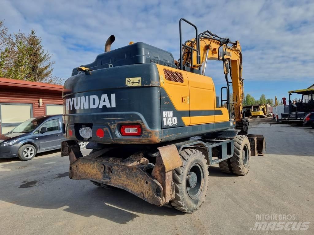 Hyundai HW 140  휠 굴삭기