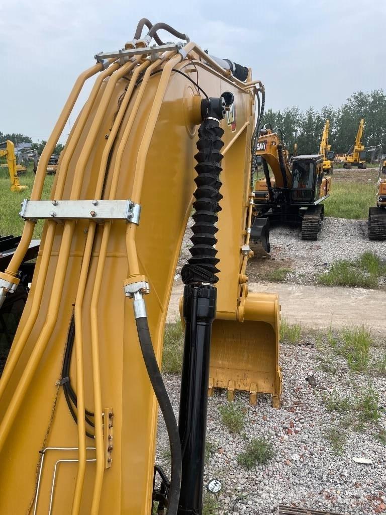 CAT 330GC 대형 굴삭기 29톤 이상