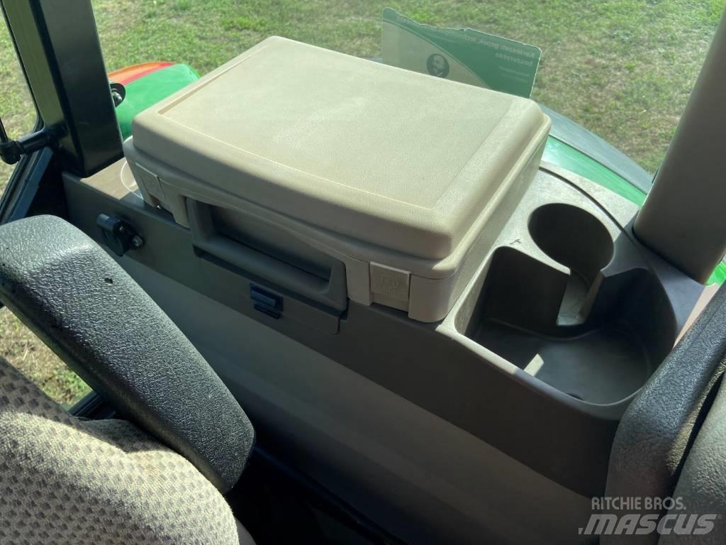 John Deere 6100 RC 트랙터