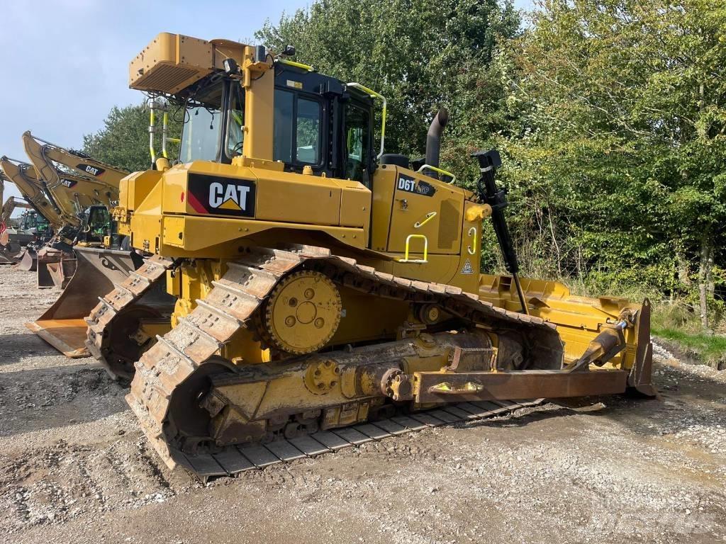 CAT D 6 T LGP D6T 크롤러 도저