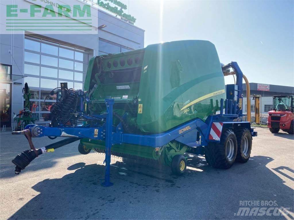 John Deere 960 각형 곤포기