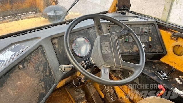 Volvo A 20 연결식 홀러