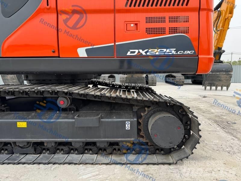 Doosan DX 225 LC-9C 대형 굴삭기 29톤 이상
