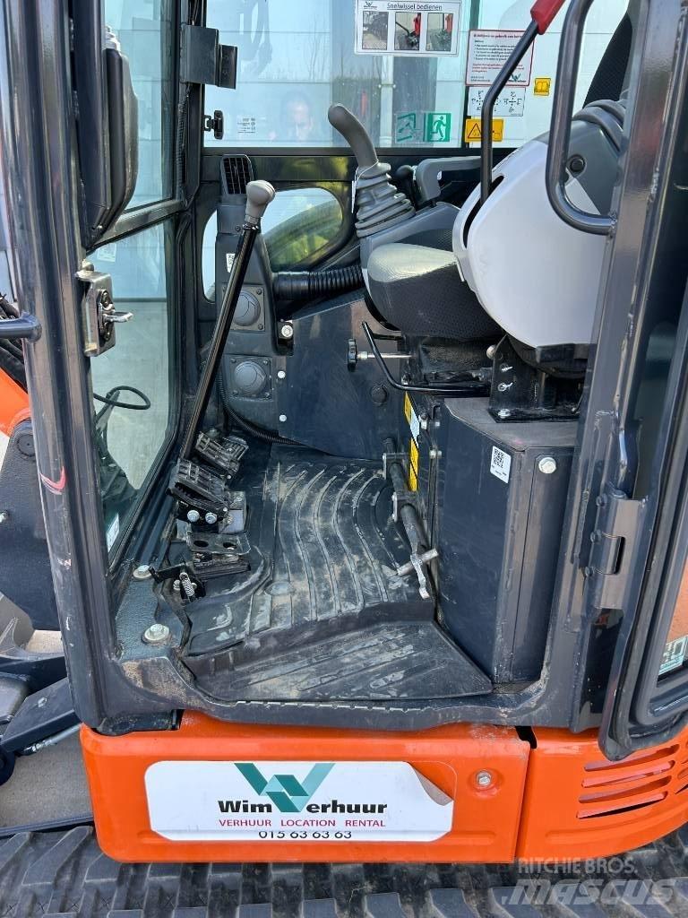 Hitachi ZX 26 U-6 소형 굴삭기 7톤 미만