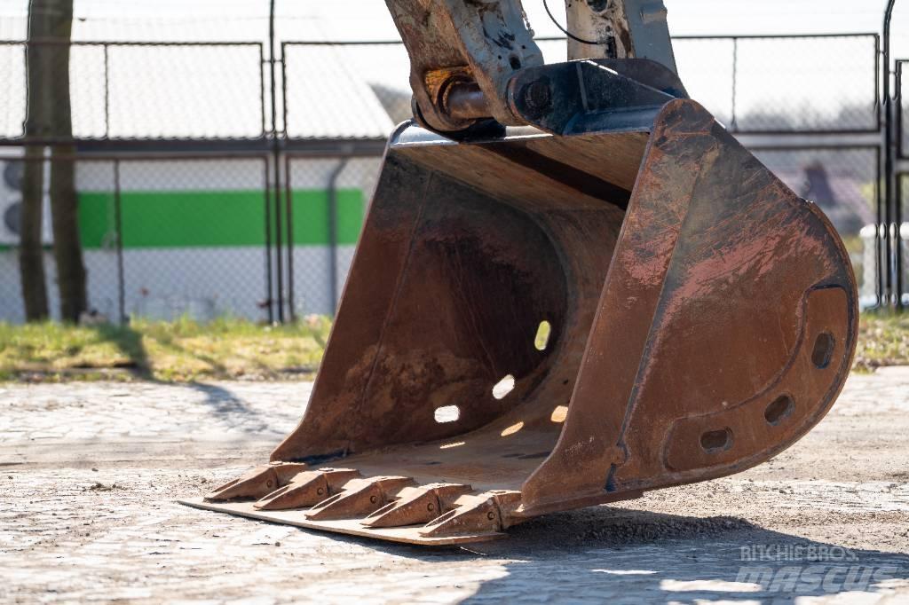 Liebherr R 934 C 대형 굴삭기 29톤 이상