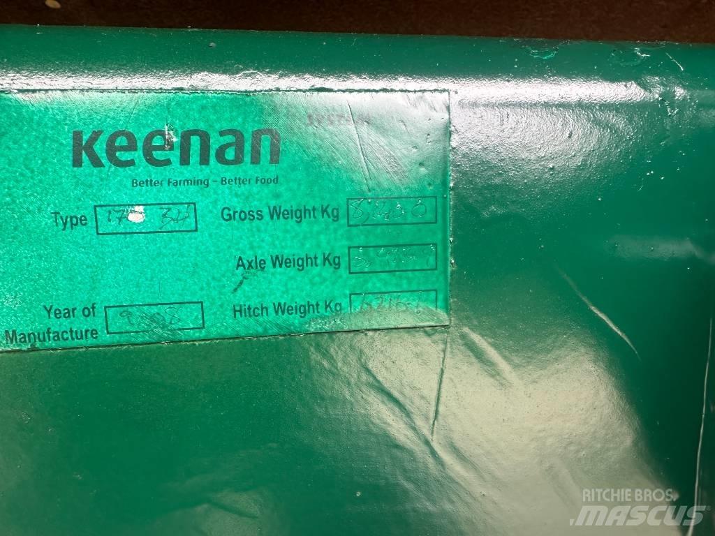 Keenan 170 BH 자동 초지기계