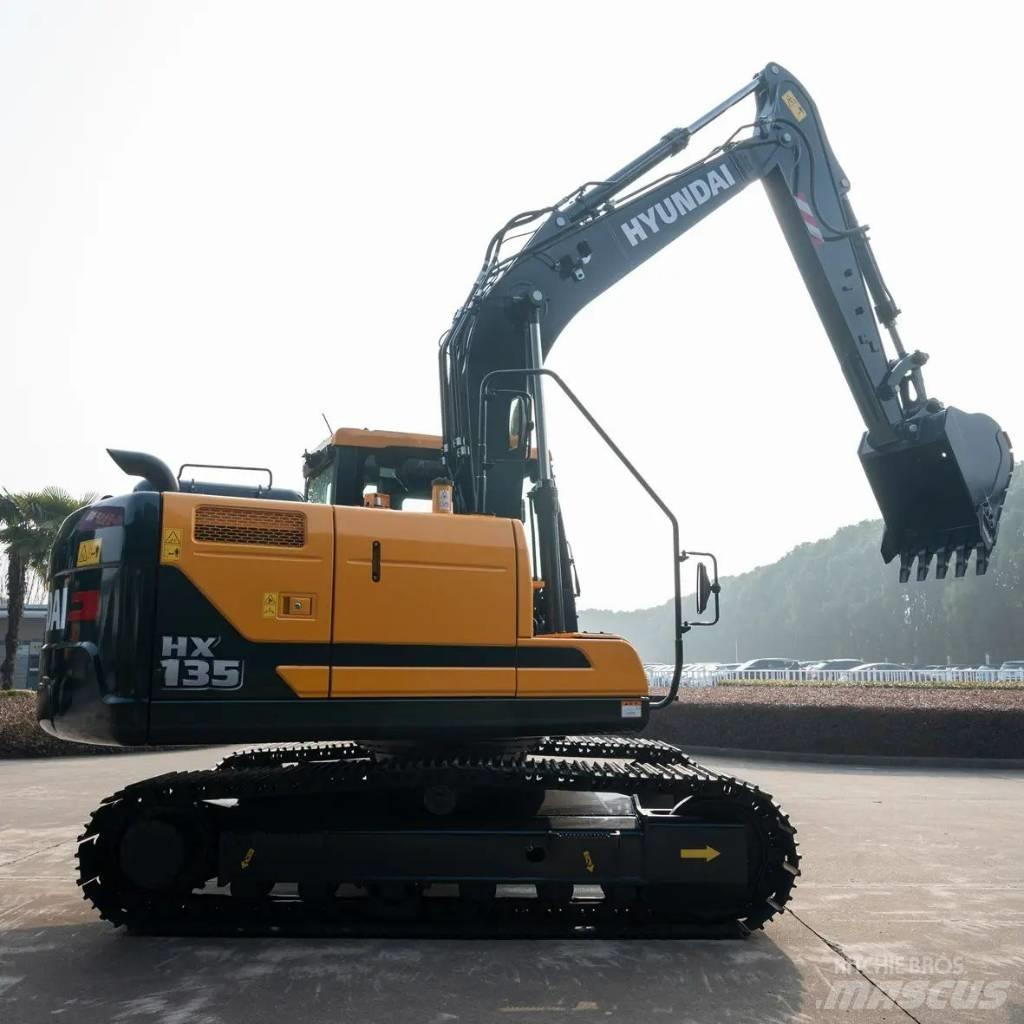 Hyundai HX135 대형 굴삭기 29톤 이상